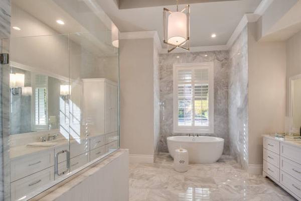 How Bathroom Remodeling Contractors Can Elevate Your Home's Value