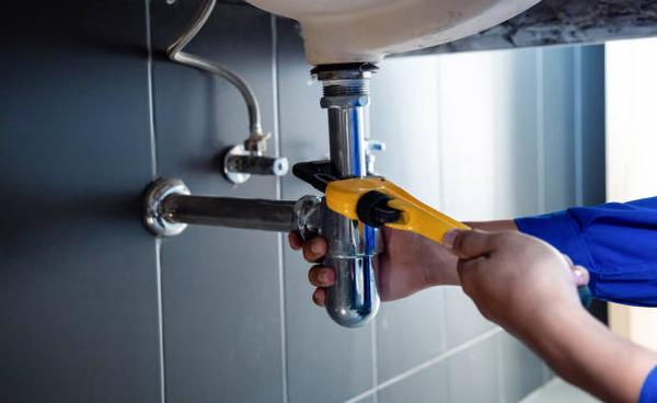 Installing a Commercial Sink: What You Need to Know